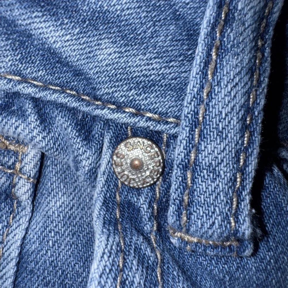 Sincerely Jules Jeans  Distressed  Womens Size 1/25 High Rise Straight Leg